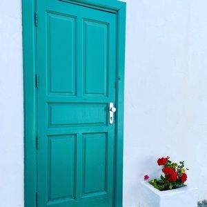 Woman's Hugo Boss sleeveless dress.